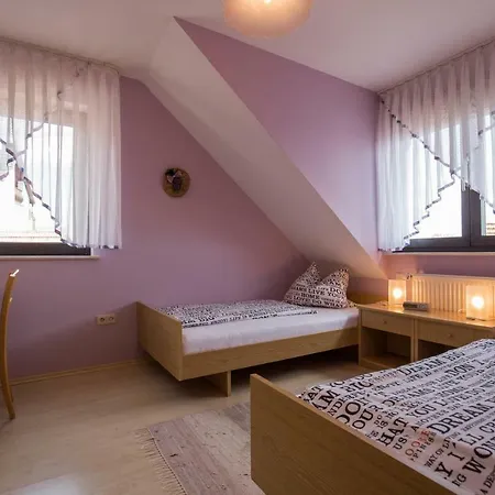 Ferienwohnung Arnold Burkardroth Exterior foto